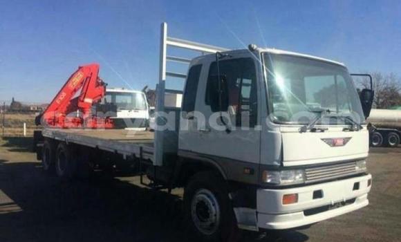 Buy Used Hino 300 Series White Truck in Chingola in Zambia Buy Used Hino 300 Series White Truck in Chingola in Zambia