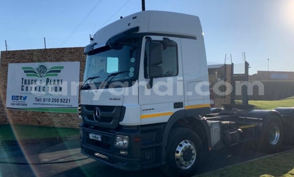 Buy Used Mercedes–Benz 2644 White Truck in Chinsali in Northern Buy Used Mercedes–Benz 2644 White Truck in Chinsali in Northern