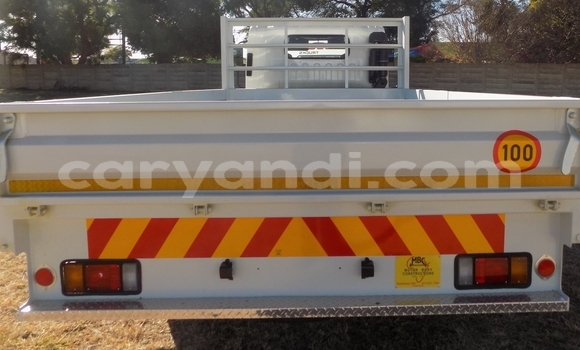 Acheter Occasion Utilitaire Isuzu FTR 850 Blanc à Chingola, Zambie Acheter Occasion Utilitaire Isuzu FTR 850 Blanc à Chingola, Zambie