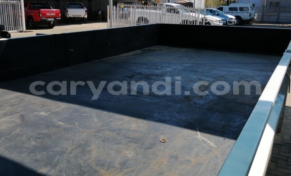 Acheter Occasion Utilitaire Isuzu FTR 850 Blanc à Isoka, Nord Acheter Occasion Utilitaire Isuzu FTR 850 Blanc à Isoka, Nord