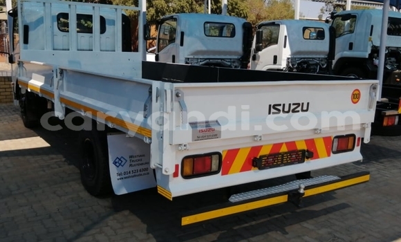 Acheter Occasion Utilitaire Isuzu FTR 850 Blanc à Isoka, Nord Acheter Occasion Utilitaire Isuzu FTR 850 Blanc à Isoka, Nord