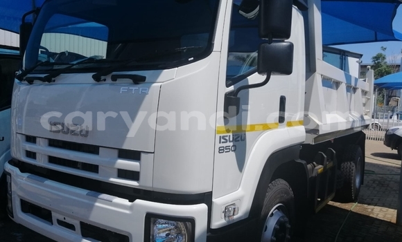 Buy Used Isuzu FTR 850 White Truck in Chinsali in Northern