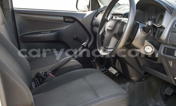 Buy Used Isuzu KB White Car in Isoka in Northern Buy Used Isuzu KB White Car in Isoka in Northern