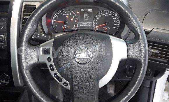 Buy Used Nissan X–Trail White Car in Chingola in Zambia Buy Used Nissan X–Trail White Car in Chingola in Zambia