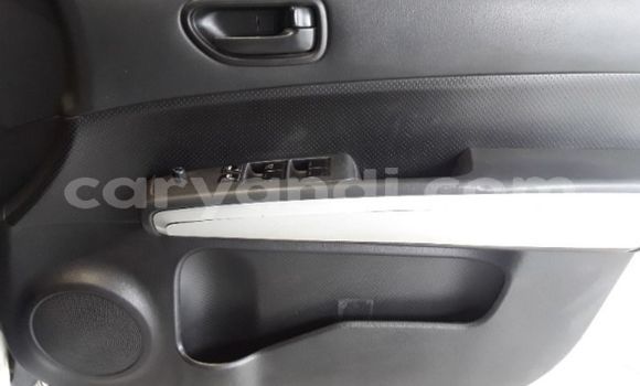 Buy Used Nissan X–Trail White Car in Chingola in Zambia Buy Used Nissan X–Trail White Car in Chingola in Zambia