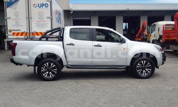 Acheter Occasion Voiture Isuzu D–MAX Blanc à Lusaka, Zambie Acheter Occasion Voiture Isuzu D–MAX Blanc à Lusaka, Zambie