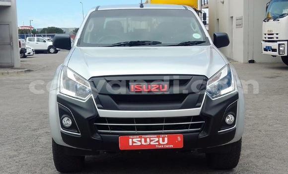 Acheter Occasion Voiture Isuzu D–MAX Blanc à Lusaka, Zambie Acheter Occasion Voiture Isuzu D–MAX Blanc à Lusaka, Zambie