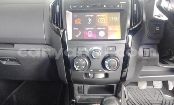 Acheter Occasion Voiture Isuzu D–MAX Blanc à Lusaka, Zambie Acheter Occasion Voiture Isuzu D–MAX Blanc à Lusaka, Zambie