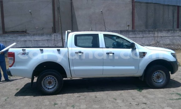 Acheter Occasion Voiture Ford Ranger Blanc à Lusaka, Zambie Acheter Occasion Voiture Ford Ranger Blanc à Lusaka, Zambie