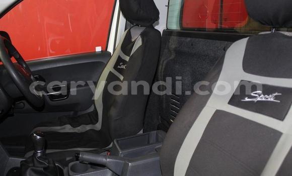 Buy Used Volkswagen Amarok White Car in Chambishi in Copperbelt Buy Used Volkswagen Amarok White Car in Chambishi in Copperbelt