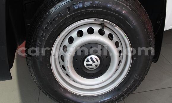 Buy Used Volkswagen Amarok White Car in Chambishi in Copperbelt Buy Used Volkswagen Amarok White Car in Chambishi in Copperbelt