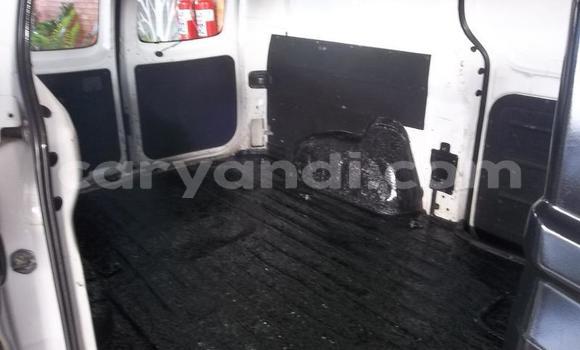 Acheter Occasion Voiture Hyundai H1 Blanc à Petauke, Est Acheter Occasion Voiture Hyundai H1 Blanc à Petauke, Est