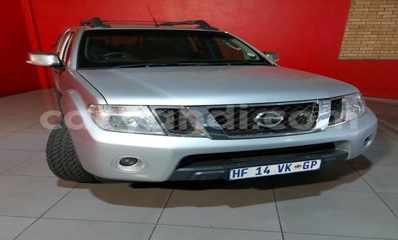 Acheter Occasion Voiture Nissan Navara Gris à Chilanga, Lusaka Acheter Occasion Voiture Nissan Navara Gris à Chilanga, Lusaka