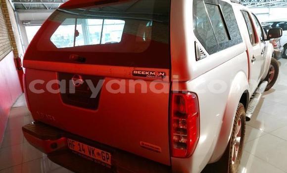 Acheter Occasion Voiture Nissan Navara Gris à Chilanga, Lusaka Acheter Occasion Voiture Nissan Navara Gris à Chilanga, Lusaka