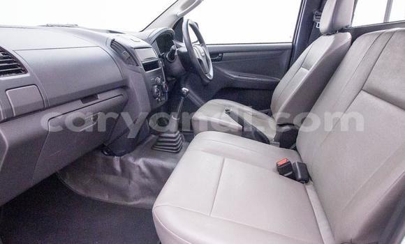 Buy Used Isuzu KB White Car in Chililabombwe in Copperbelt Buy Used Isuzu KB White Car in Chililabombwe in Copperbelt