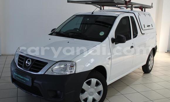 Buy Used Nissan NP 300 White Car in Chinsali in Northern
