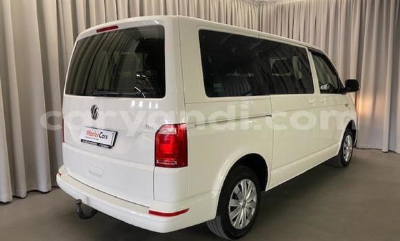 Acheter Occasion Voiture Volkswagen Transporter Blanc à Chipata, Zambie Acheter Occasion Voiture Volkswagen Transporter Blanc à Chipata, Zambie