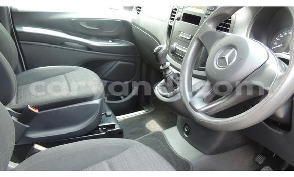 Acheter Occasion Voiture Mercedes‒Benz Vito Blanc à Chilanga, Lusaka Acheter Occasion Voiture Mercedes‒Benz Vito Blanc à Chilanga, Lusaka