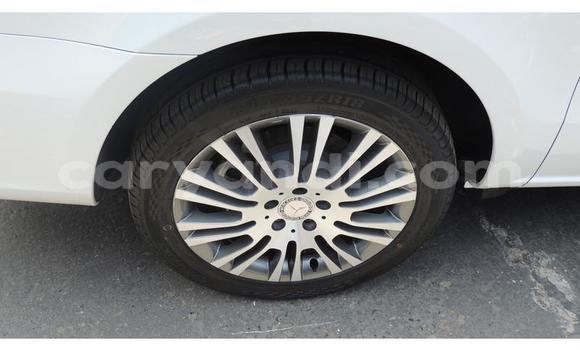 Acheter Occasion Voiture Mercedes‒Benz Vito Blanc à Chilanga, Lusaka Acheter Occasion Voiture Mercedes‒Benz Vito Blanc à Chilanga, Lusaka