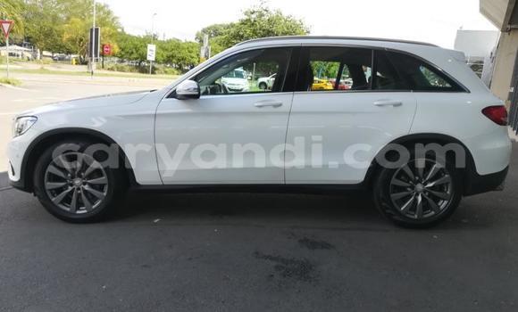 Acheter Occasion Voiture Mercedes‒Benz GLC Blanc à Kafue, Lusaka Acheter Occasion Voiture Mercedes‒Benz GLC Blanc à Kafue, Lusaka