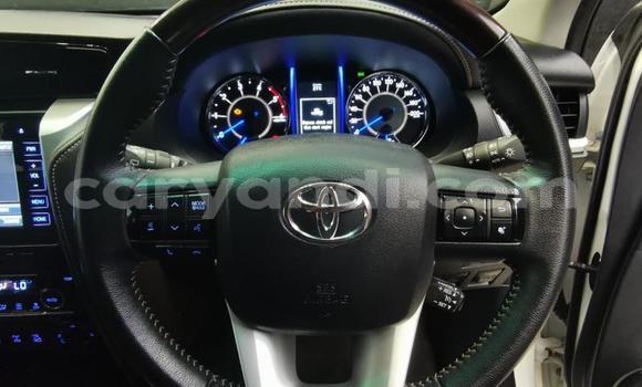 Buy Used Toyota Fortuner White Car in Choma in Southern Buy Used Toyota Fortuner White Car in Choma in Southern