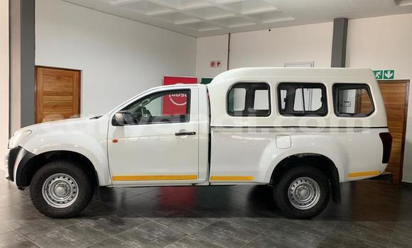 Acheter Occasion Voiture Isuzu KB Blanc à Chambishi, Copperbelt Acheter Occasion Voiture Isuzu KB Blanc à Chambishi, Copperbelt