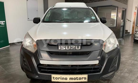 Acheter Occasion Voiture Isuzu KB Blanc à Chambishi, Copperbelt Acheter Occasion Voiture Isuzu KB Blanc à Chambishi, Copperbelt