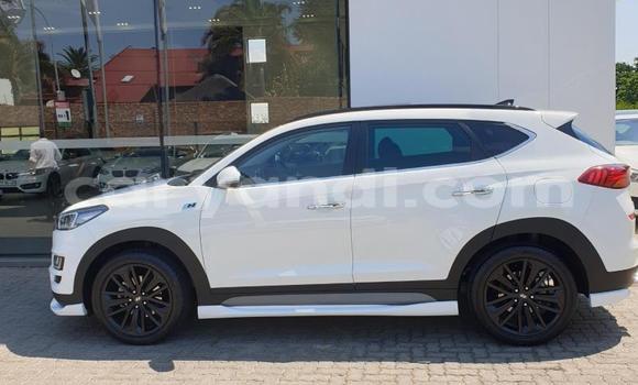 Tenga Tsaru Hyundai Tucson Chena Mota in Choma in Southern Tenga Tsaru Hyundai Tucson Chena Mota in Choma in Southern