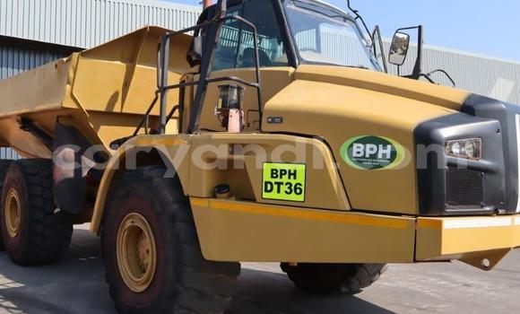 Tenga Tsaru Caterpillar 120 Zvimwe Rori in Mongu in Western Tenga Tsaru Caterpillar 120 Zvimwe Rori in Mongu in Western