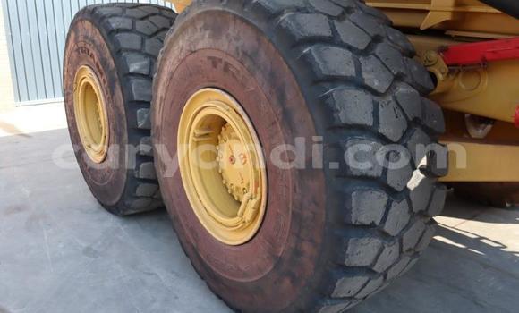 Tenga Tsaru Caterpillar 120 Zvimwe Rori in Mongu in Western Tenga Tsaru Caterpillar 120 Zvimwe Rori in Mongu in Western