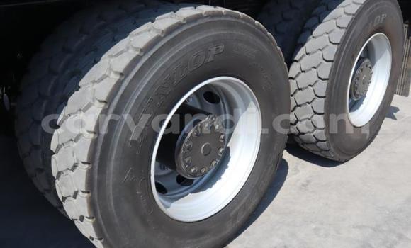 Nunua Ilio tumika Nissan UD Nyeupe Lori ndani ya Mongu nchini Magharibi Nunua Ilio tumika Nissan UD Nyeupe Lori ndani ya Mongu nchini Magharibi