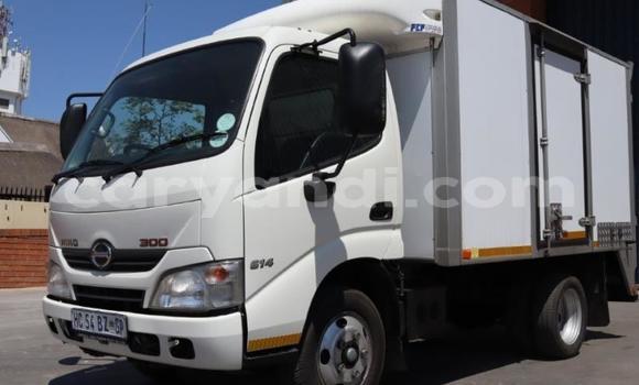 Buy Used Hino 300 Series White Truck in Mongu in Western Buy Used Hino 300 Series White Truck in Mongu in Western