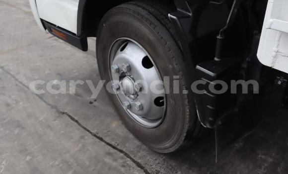 Acheter Occasion Utilitaire Mitsubishi Fuso Blanc à Mongu, Occidental Acheter Occasion Utilitaire Mitsubishi Fuso Blanc à Mongu, Occidental