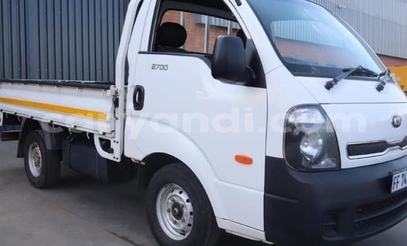 Buy Used Kia K7 White Car in Mongu in Western Buy Used Kia K7 White Car in Mongu in Western