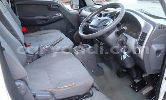 Buy Used Kia K7 White Car in Mongu in Western Buy Used Kia K7 White Car in Mongu in Western