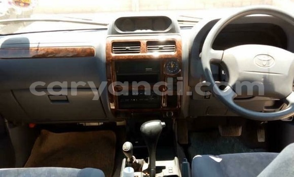 Acheter Occasion Voiture Toyota Prado Gris à Lusaka, Zambie Acheter Occasion Voiture Toyota Prado Gris à Lusaka, Zambie