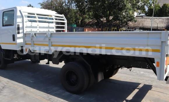 Tenga Tsaru Isuzu FTR 850 Chena Rori in Mongu in Western Tenga Tsaru Isuzu FTR 850 Chena Rori in Mongu in Western