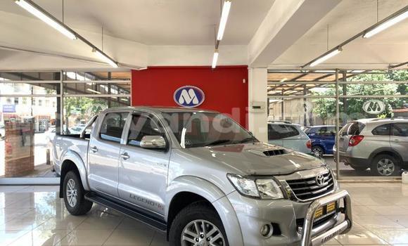 Buy Used Toyota Hilux Silver Car in Lusaka in Zambia Buy Used Toyota Hilux Silver Car in Lusaka in Zambia