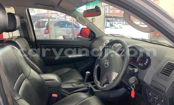 Buy Used Toyota Hilux Silver Car in Lusaka in Zambia Buy Used Toyota Hilux Silver Car in Lusaka in Zambia