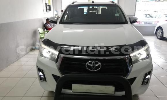 Tenga Tsaru Toyota Hilux Chena Mota in Kitwe in Zambia Tenga Tsaru Toyota Hilux Chena Mota in Kitwe in Zambia