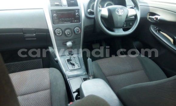 Buy Used Toyota Corolla White Car in Katete in Eastern Buy Used Toyota Corolla White Car in Katete in Eastern