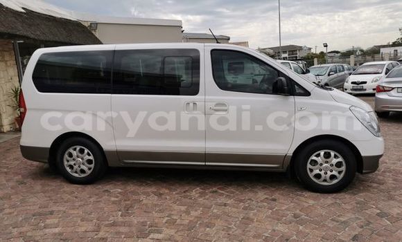 Buy Used Hyundai H1 White Car in Kitwe in Zambia Buy Used Hyundai H1 White Car in Kitwe in Zambia