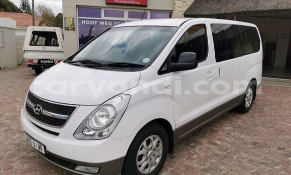 Buy Used Hyundai H1 White Car in Kitwe in Zambia Buy Used Hyundai H1 White Car in Kitwe in Zambia