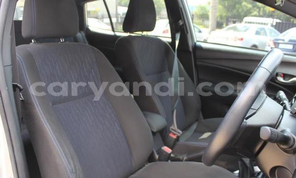 Acheter Occasion Voiture Toyota Yaris Gris à Lusaka, Zambie Acheter Occasion Voiture Toyota Yaris Gris à Lusaka, Zambie