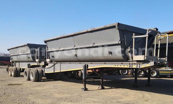 Buy Used Caterpillar 120 Silver Truck in Kitwe in Zambia Buy Used Caterpillar 120 Silver Truck in Kitwe in Zambia