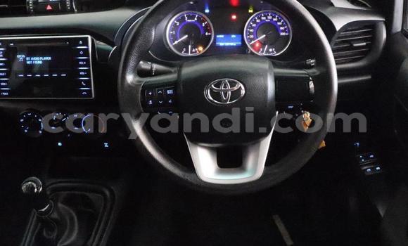 Acheter Occasion Voiture Toyota Hilux Gris à Chingola, Zambie Acheter Occasion Voiture Toyota Hilux Gris à Chingola, Zambie