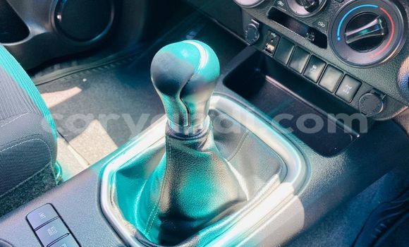 Tenga Tsaru Toyota Hilux Bhuruu Mota in Lusaka in Zambia Tenga Tsaru Toyota Hilux Bhuruu Mota in Lusaka in Zambia