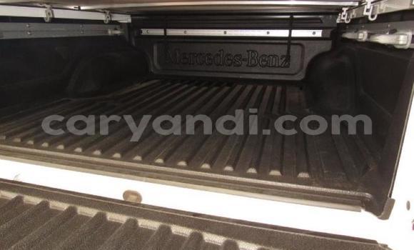 Acheter Occasion Voiture Mercedes‒Benz X-klasse Concept Blanc à Chilanga, Lusaka Acheter Occasion Voiture Mercedes‒Benz X-klasse Concept Blanc à Chilanga, Lusaka