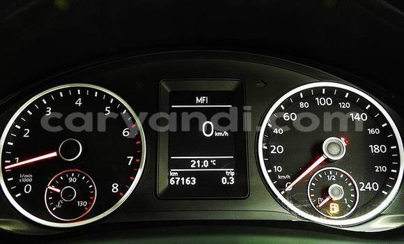 Acheter Import Voiture Volkswagen Touareg Blanc à Lusaka, Zambie Acheter Import Voiture Volkswagen Touareg Blanc à Lusaka, Zambie