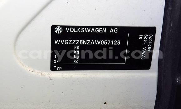 Acheter Import Voiture Volkswagen Touareg Blanc à Lusaka, Zambie Acheter Import Voiture Volkswagen Touareg Blanc à Lusaka, Zambie